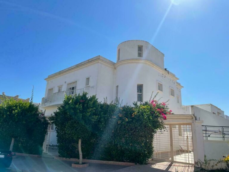  À Nouaceur  , villa à vendre 4500000 DHS avec Casa-Immo
