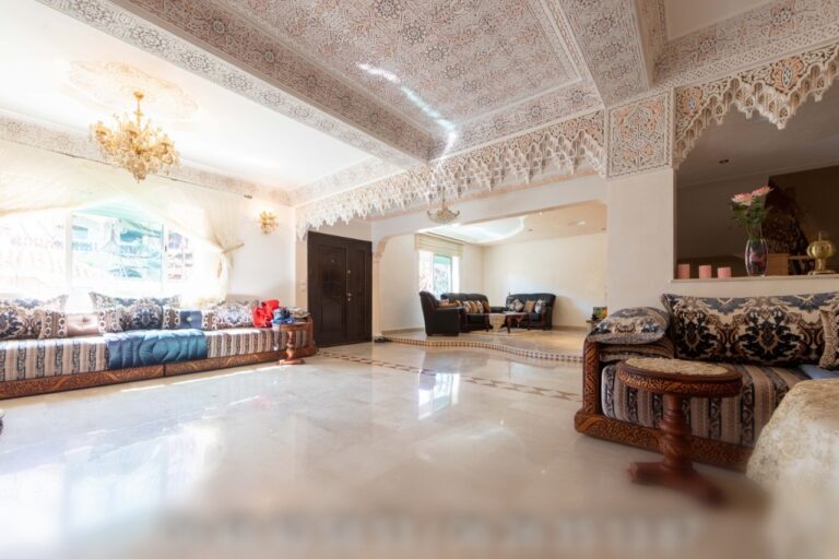 À Sidi Rahal, villa de 520m2 à acheter