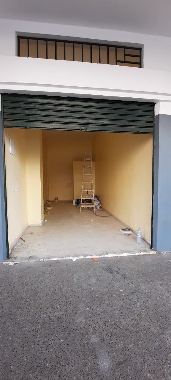 louer un local commercial a Casablanca ( Riad Oulfa)