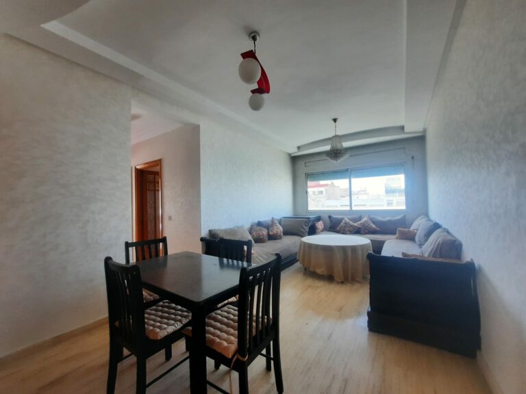 Appartement de 75m² en Vente à Casablanca, Quartier Maarif