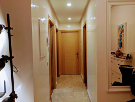 Immense appartement avec balcon 2 chambres en location à Casablanca