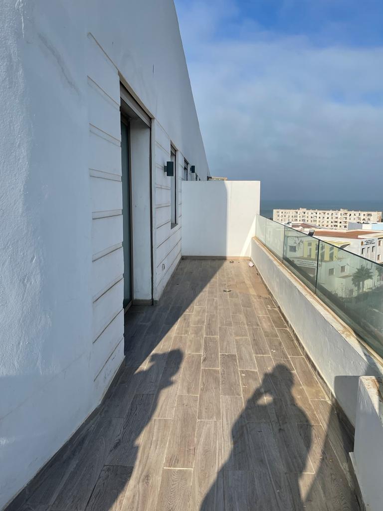 Appartement à vendre avec terrasse à Casablanca avec Casa Immo