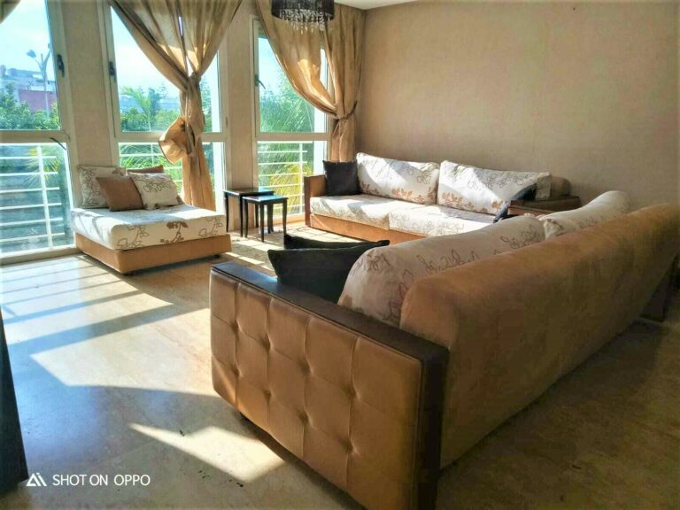 Appartement avec terrasse balcon a louer