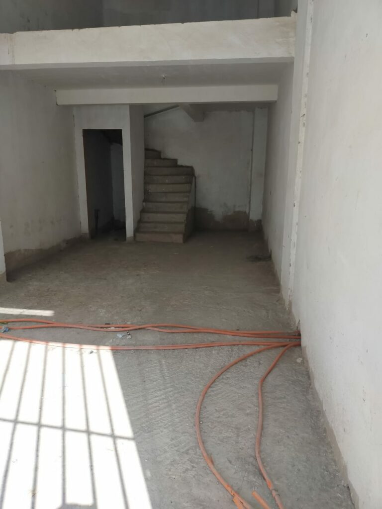 En location 10000 dhs par mois à Casablanca
