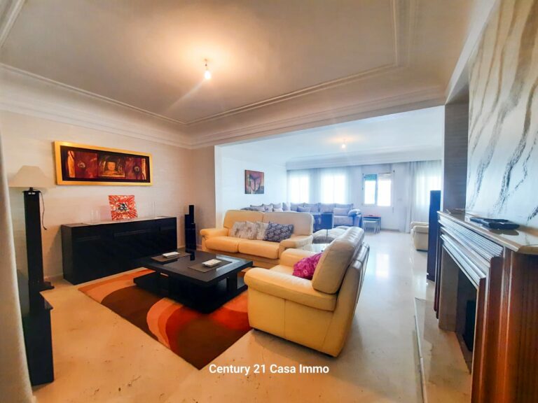 Appartement 196m2 – 4 Pièces – Racine