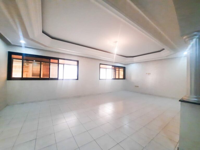 Appartement de 4 chambres en location