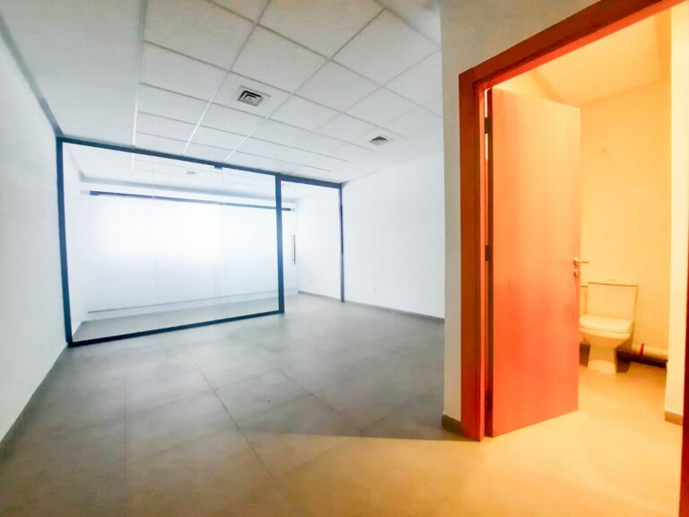 Bureau de 37m² en location