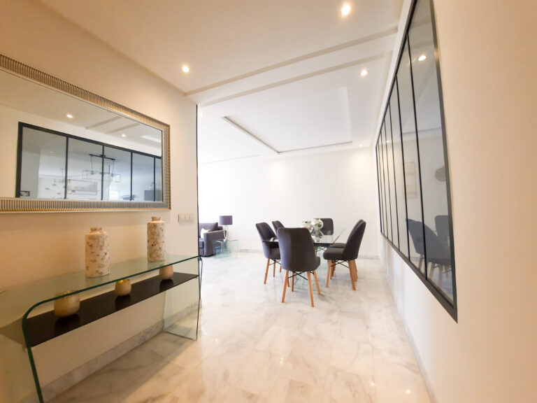 Appartement en location meublé à Riviera