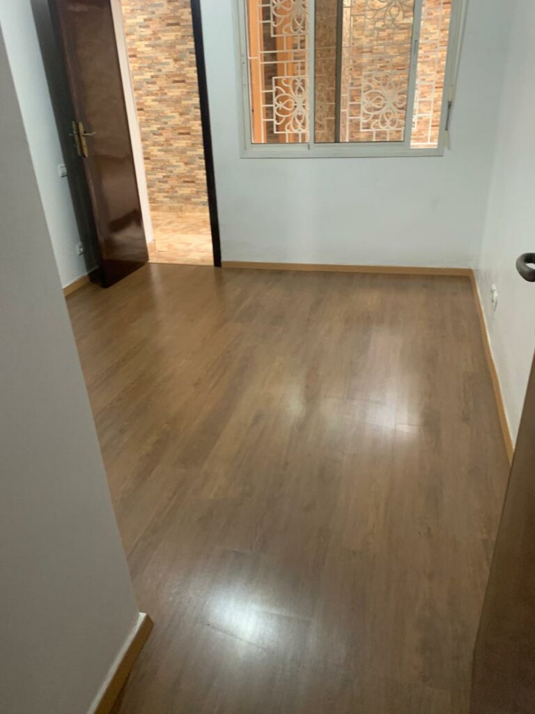 Bureau de 149m² en location à Beauséjour