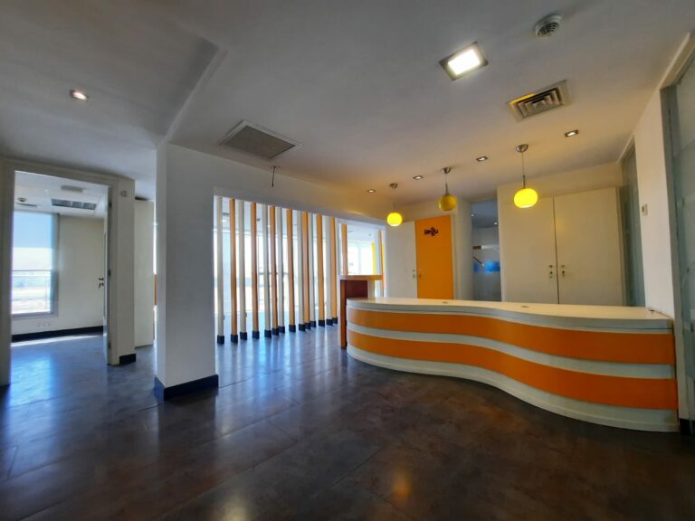 Location de Plateaux de Bureaux à Ain Sebaa