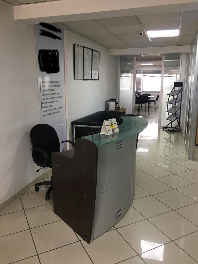 À Vendre – Bureaux de 145m² à Les Hôpitaux