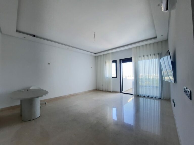 À louer : Appartement semi-meublé à Casa Finance City