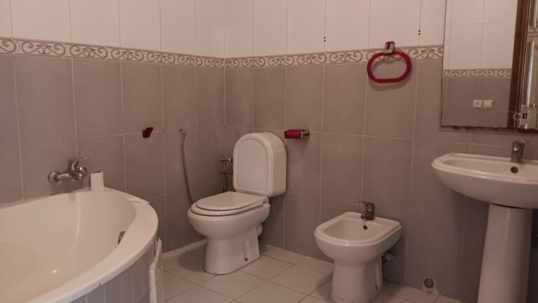 À vendre : appartement 3 chambres à Les Hôpitaux