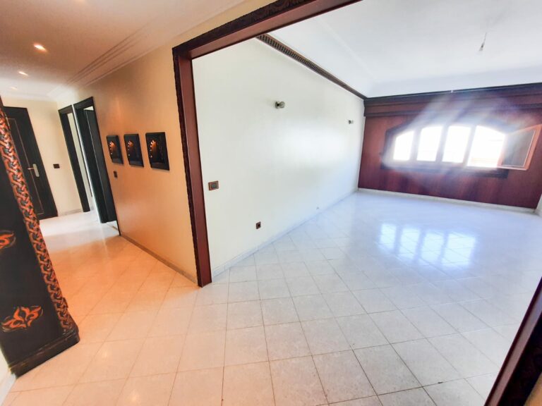 Appartement vide à louer Triangle d’Or