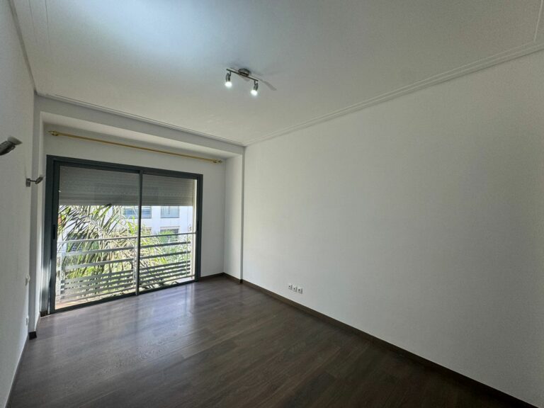 Location Appartement Vide – 2 Chambres – 92m²
