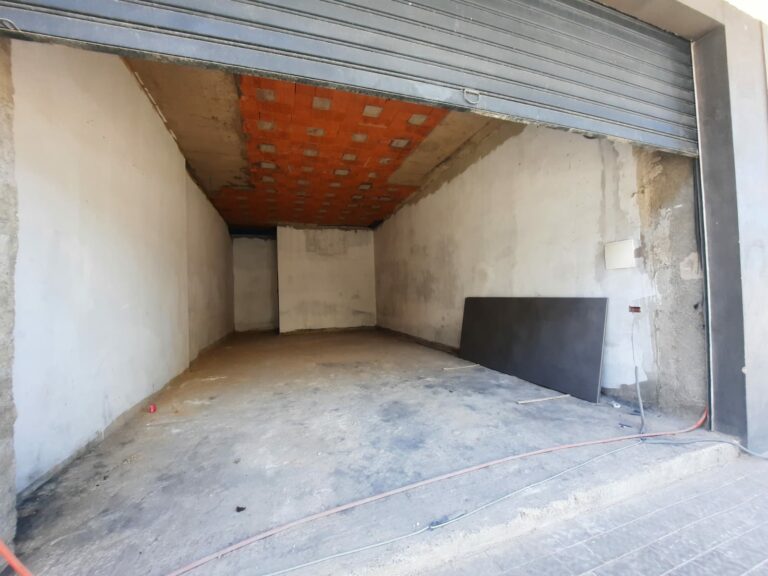 Local Commercial à Louer – Bd de la Corniche