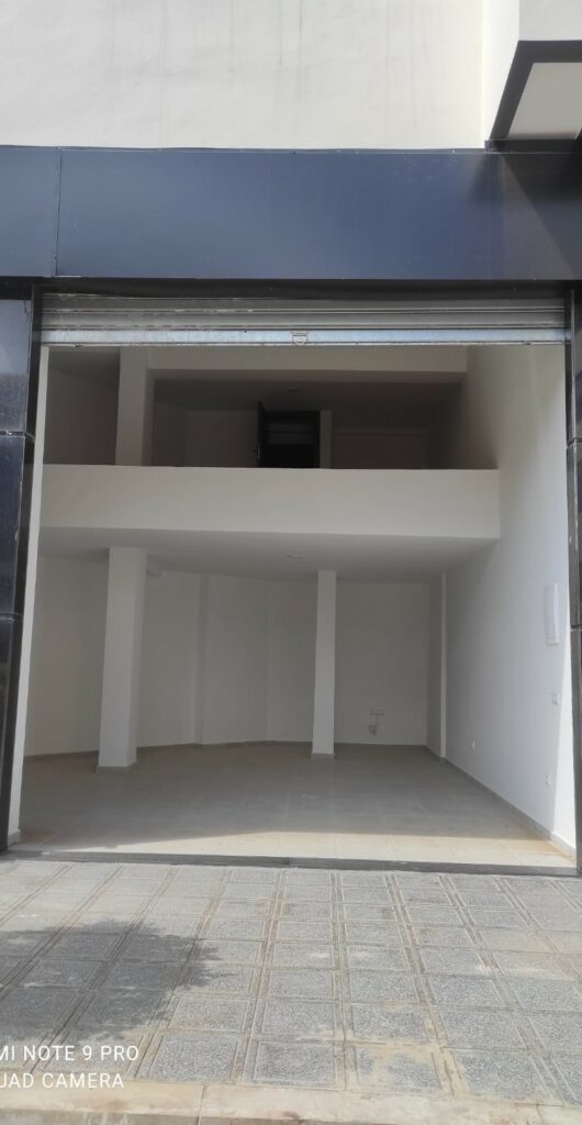 Location local commercial – 46 m² – Emplacement stratégique