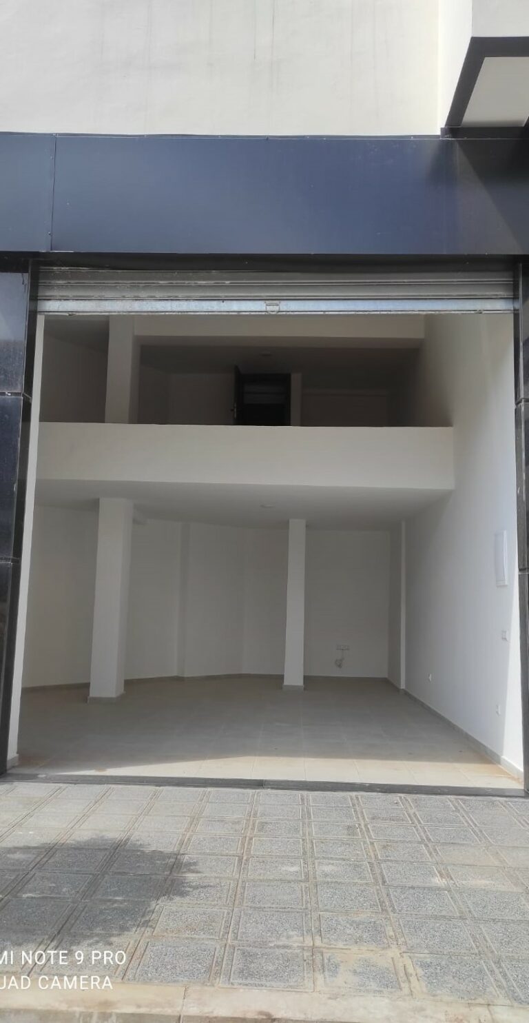 Location local commercial – 46 m² – Emplacement stratégique