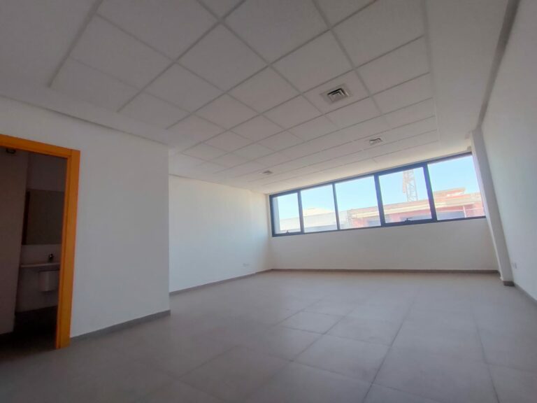 Bureau à louer – Hay Hassani – 43 m²