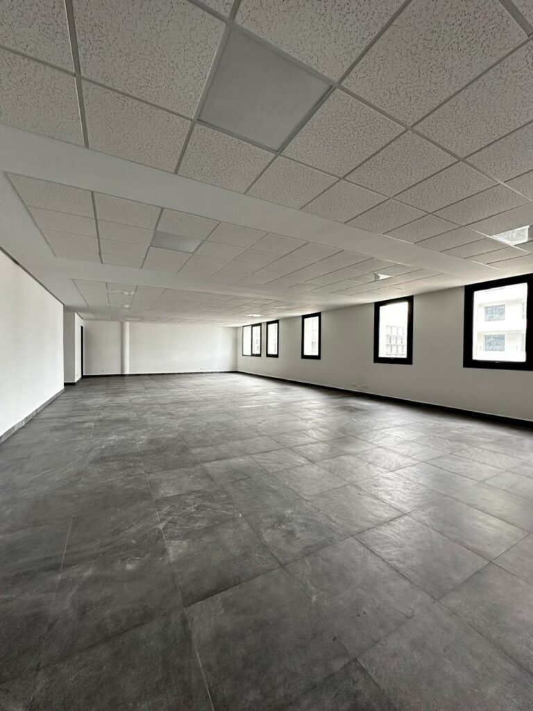 Location bureaux haut standing – Quartier CFC