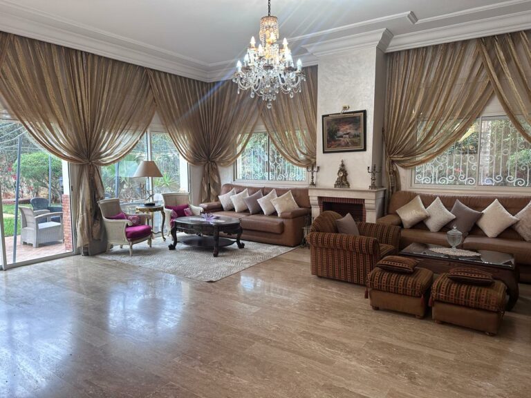 Villa à vendre – Quartier Californie – Casablanca