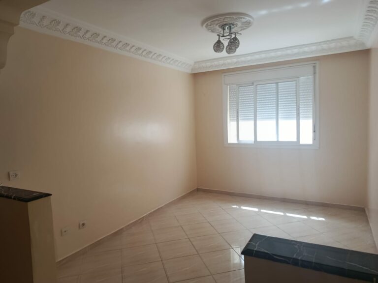Vente Appartement 55 m² à Errahma